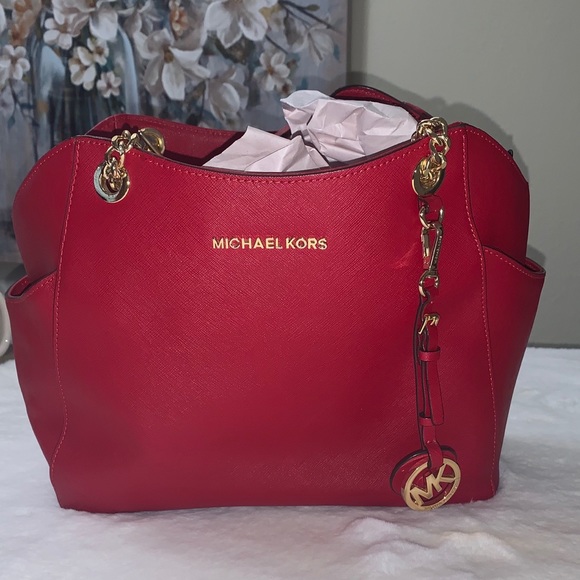 Michael Kors purse 👜 - Picture 1 of 3